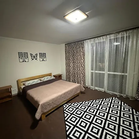 Bobrovski 호텔 3*